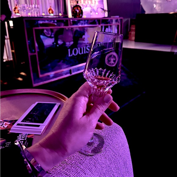 Meet your Posher, - Picture 1 of 1